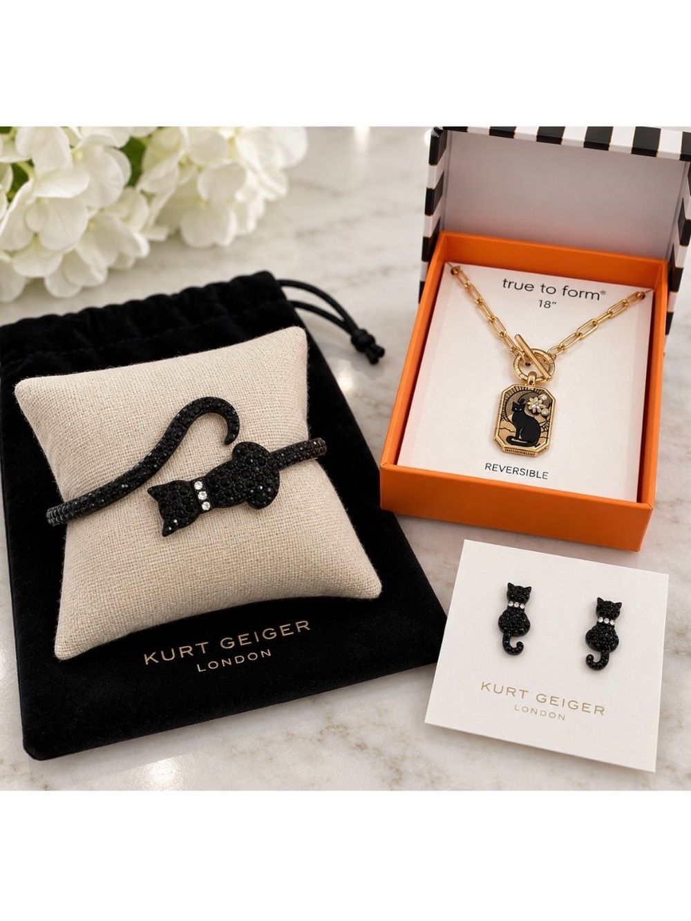 Kurt Geiger Black Cat Jewelry Set with Gold Pendant